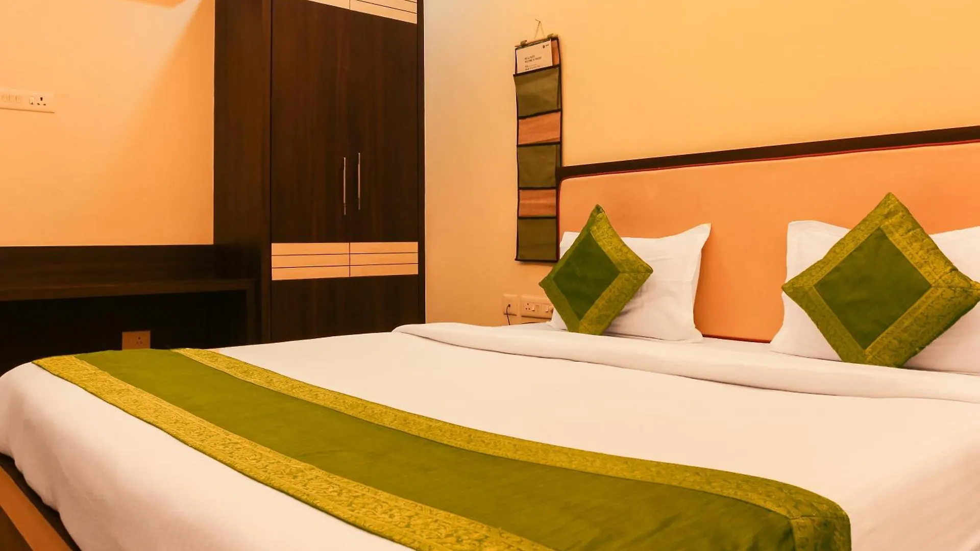 Hotel Janki International Sigra 2 Km From Kashi Vishwanath Temple Váránaszi